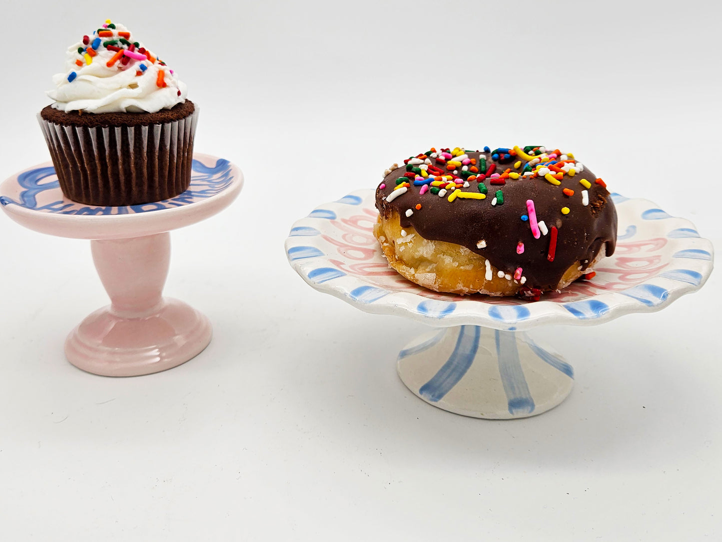 Birthday Smash Cake Pedestal Ruffled - Cake Bow and Brush Stroke Border, Smash Cake Stand, Personalized