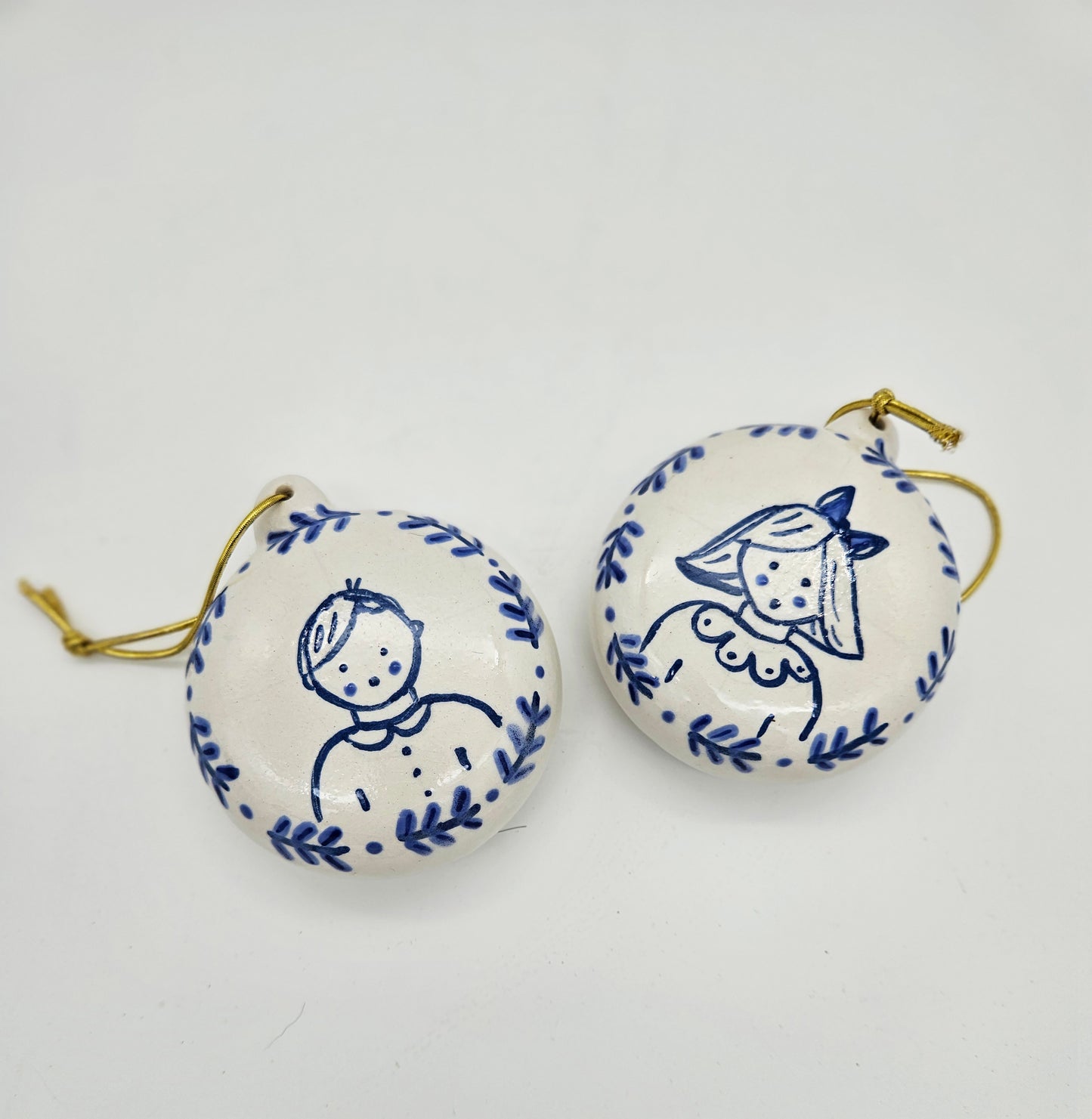 Ceramic Ornament With Portrait in Selected Color - Small Button 3"