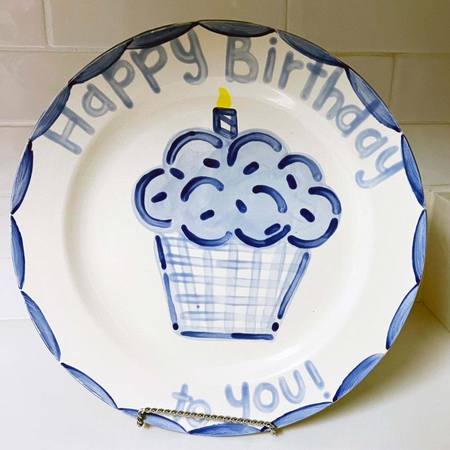 Birthday Plate - Gingham Cupcake Design