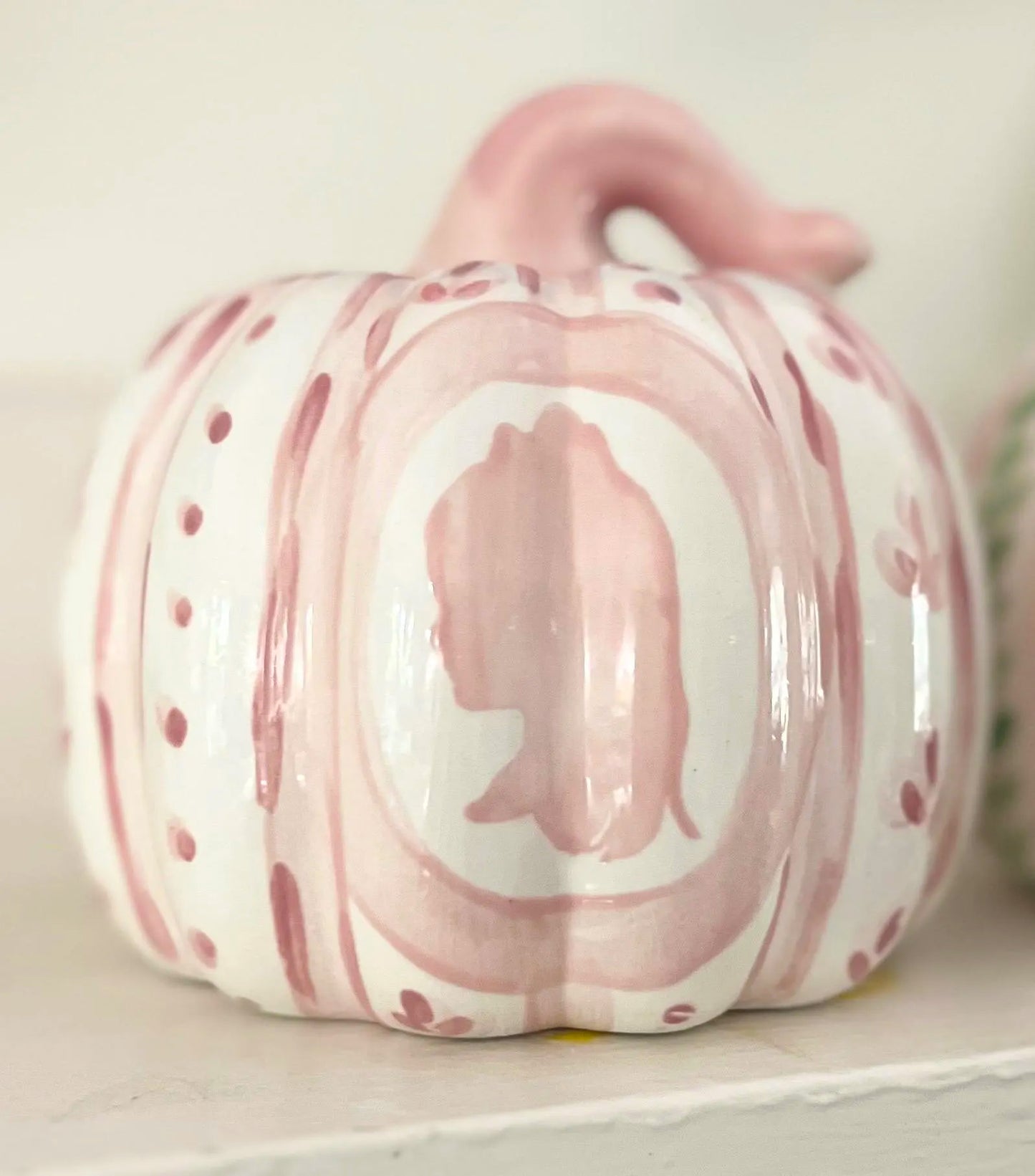 Ceramic Heirloom Pumpkin With Silhouette - Classic Striped Style