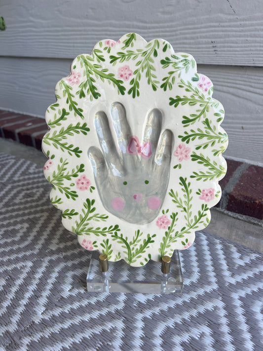 Scalloped Clay Imprint - Bunnies