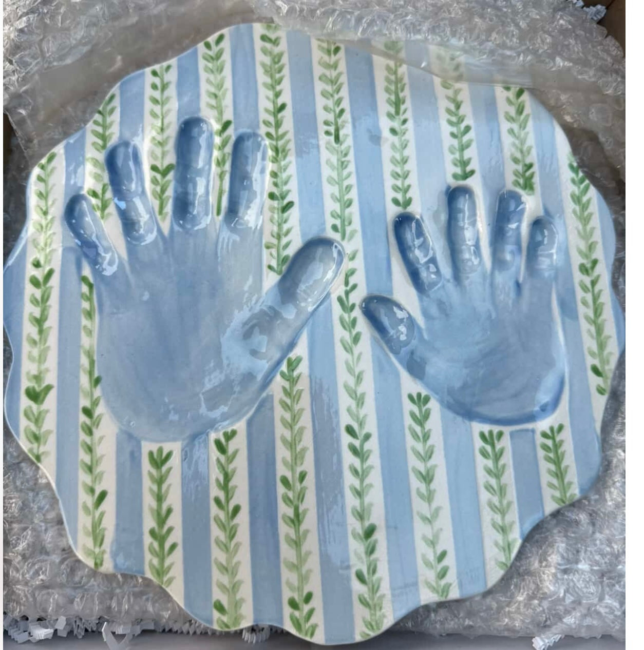 Scalloped Clay Imprint - Lines and Vines