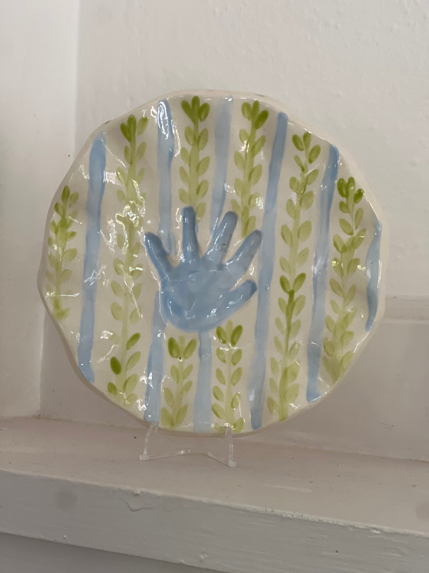 Scalloped Clay Imprint - Lines and Vines