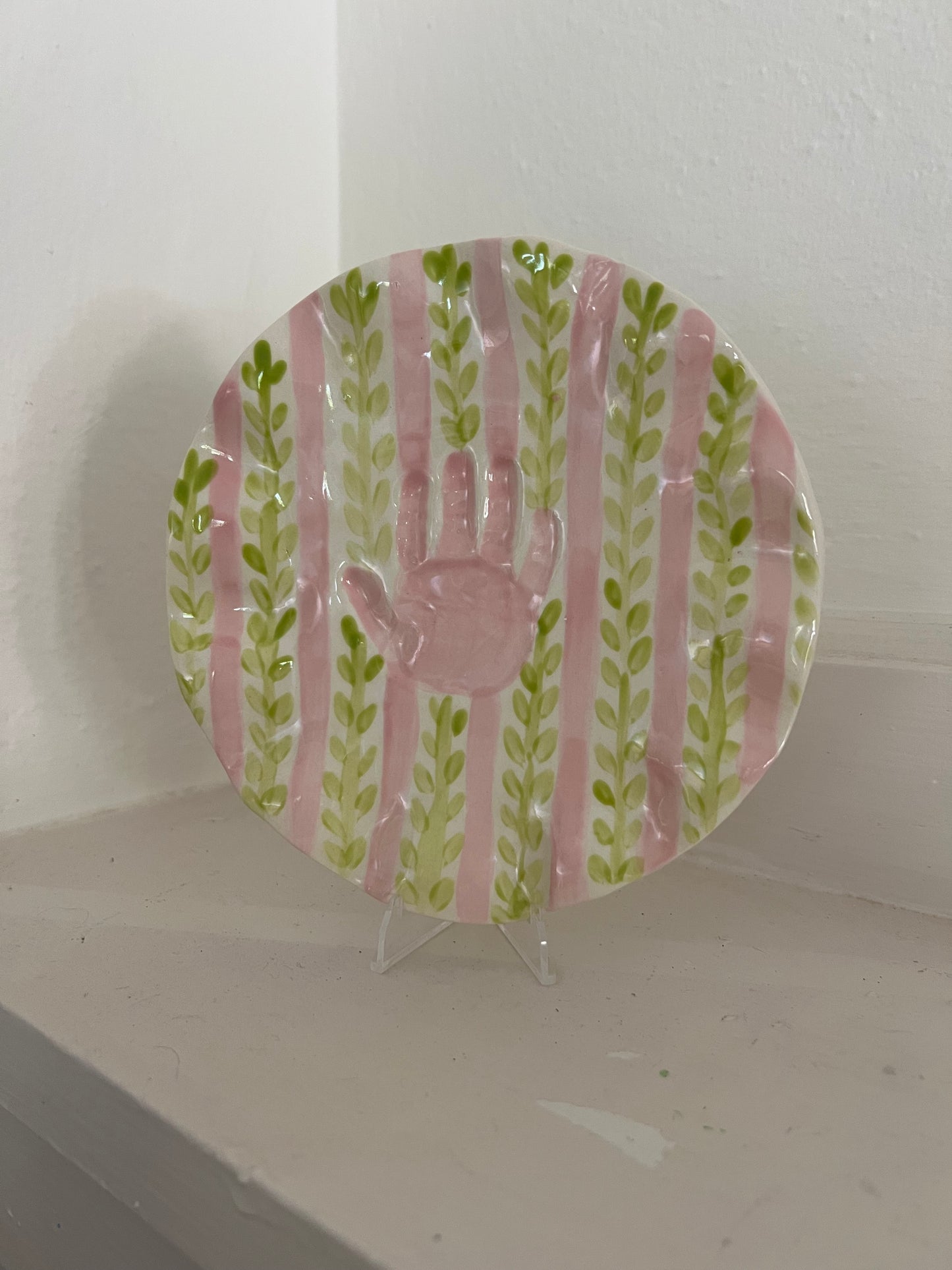 Scalloped Clay Imprint - Lines and Vines