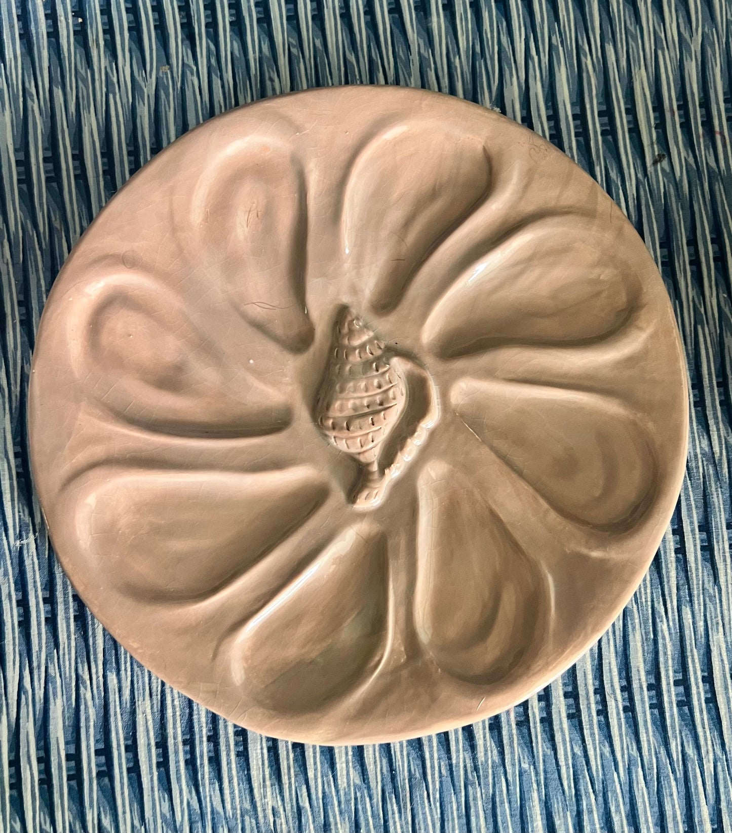 Hand Painted Cast Oyster Plate - Light Brown Shell