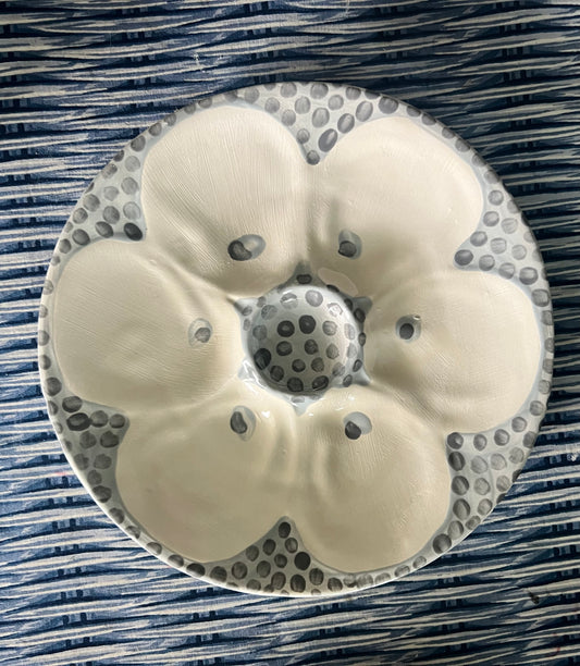 Hand Painted Cast Oyster Plate - Gray