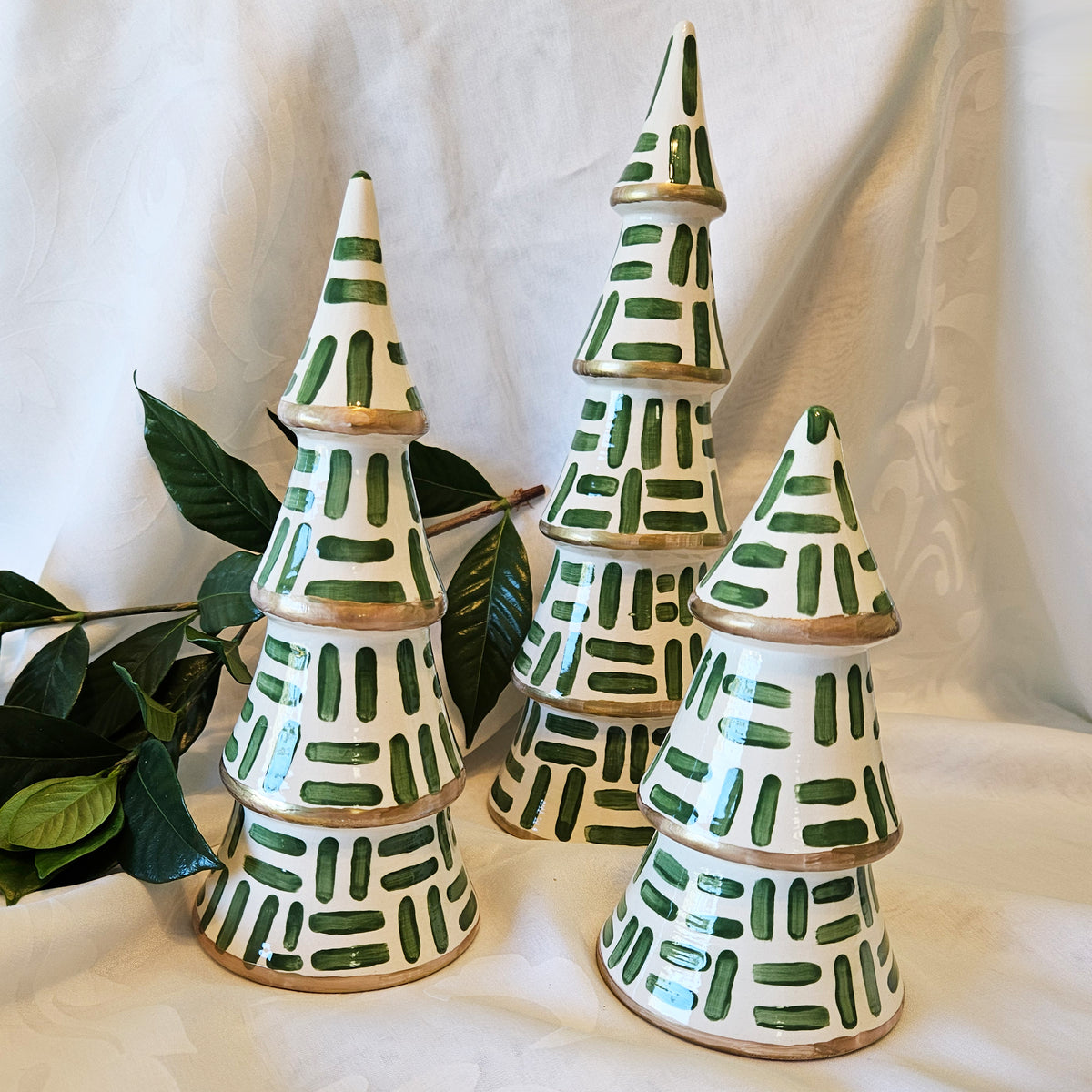 Tannenbaum Trees - Green and White Crosshatch